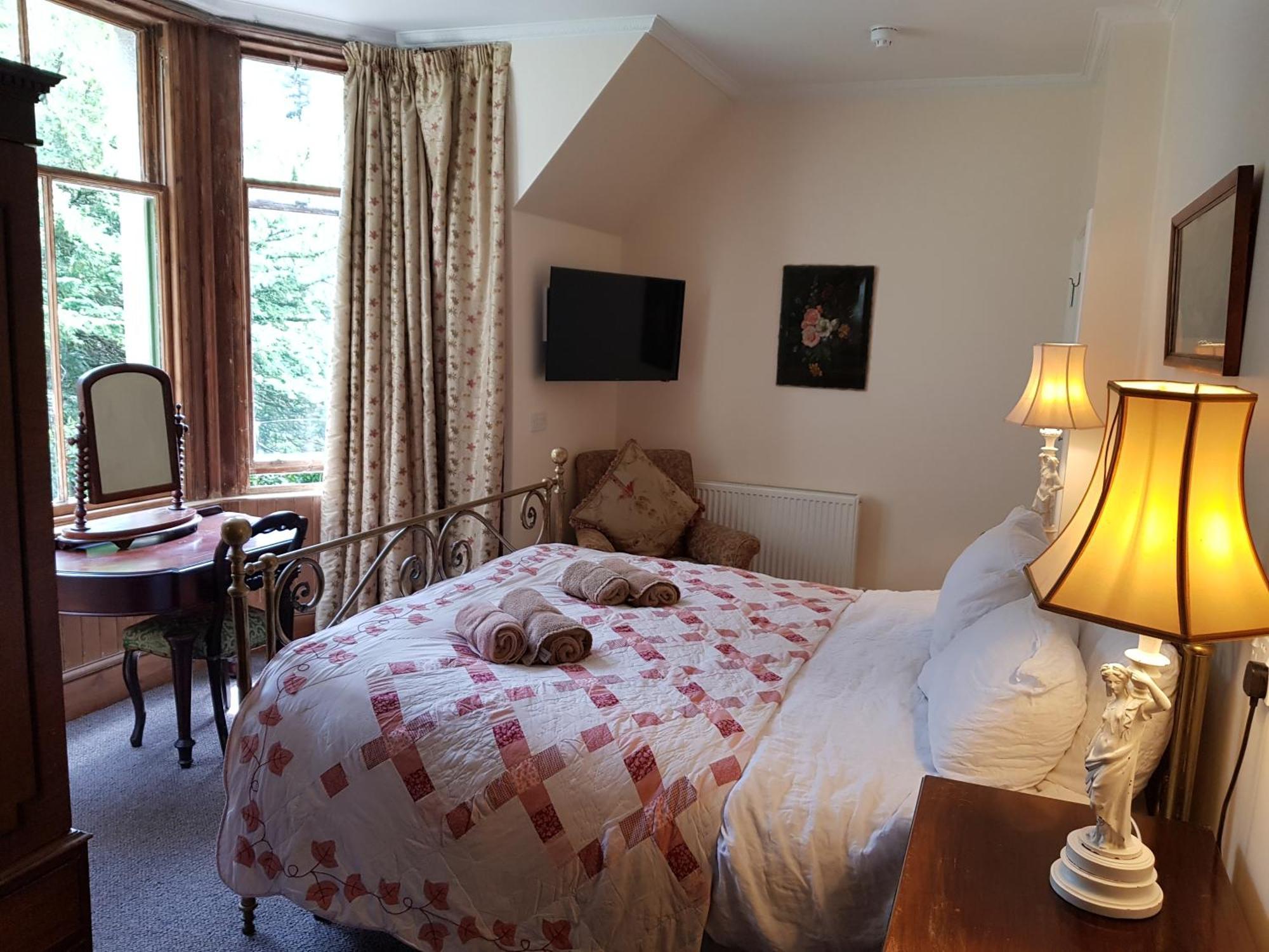 Cambus O' May Traditional Highland Hotel Ballater Pokój zdjęcie