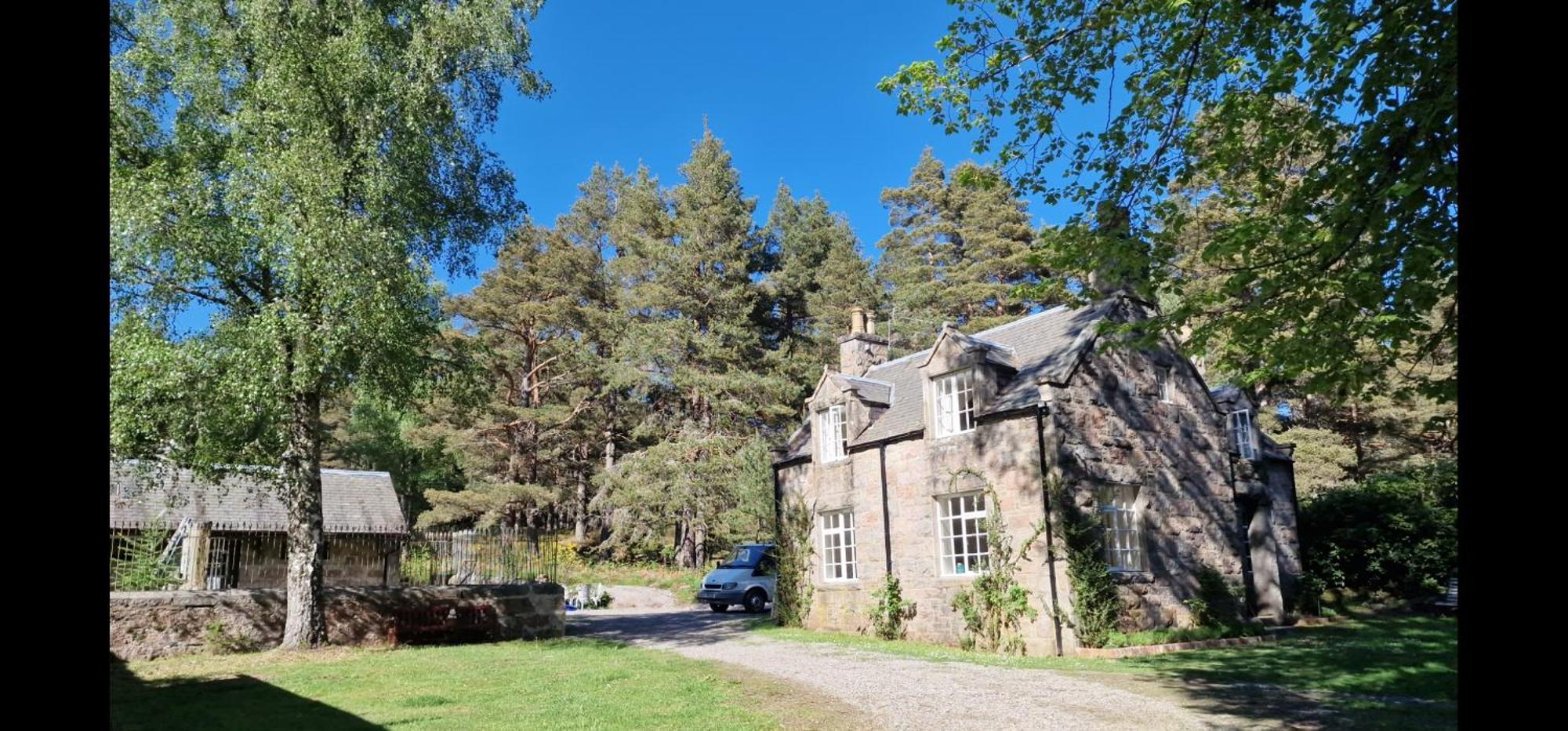 Cambus O' May Traditional Highland Hotel Ballater Pokój zdjęcie